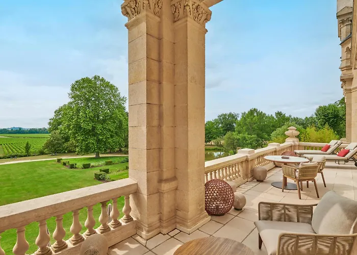 Animaux admis Château Grand Barrail